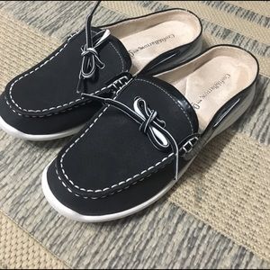 Slip on boat shoe